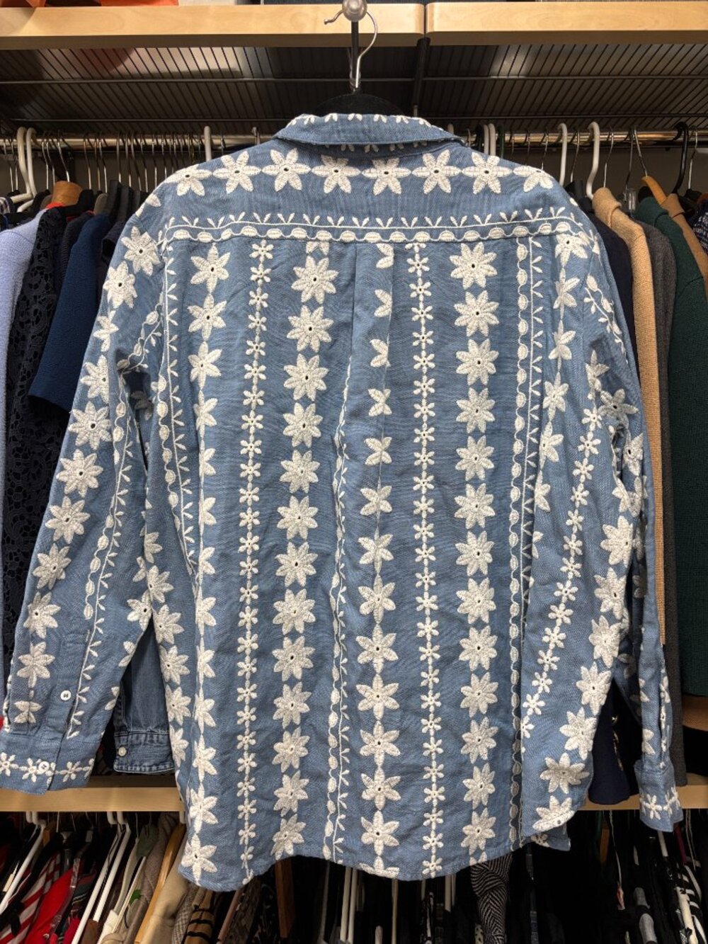 Sezane Max Shirt Blue with Ecru Floral Frieze button down size 48 - Picture 5 of 8